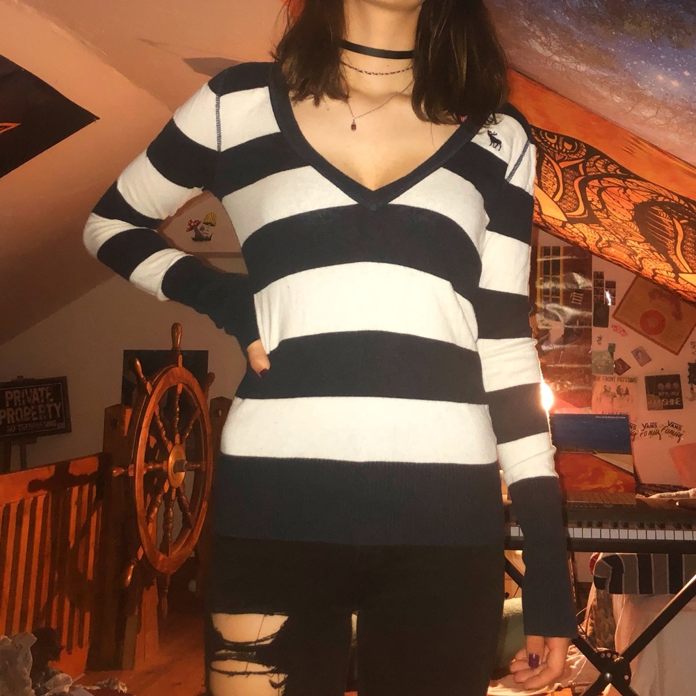 Long sleeve striped shirt